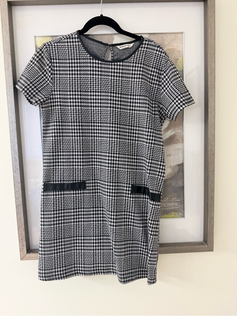 stradivarius Black and White Houndstooth Shift Dress